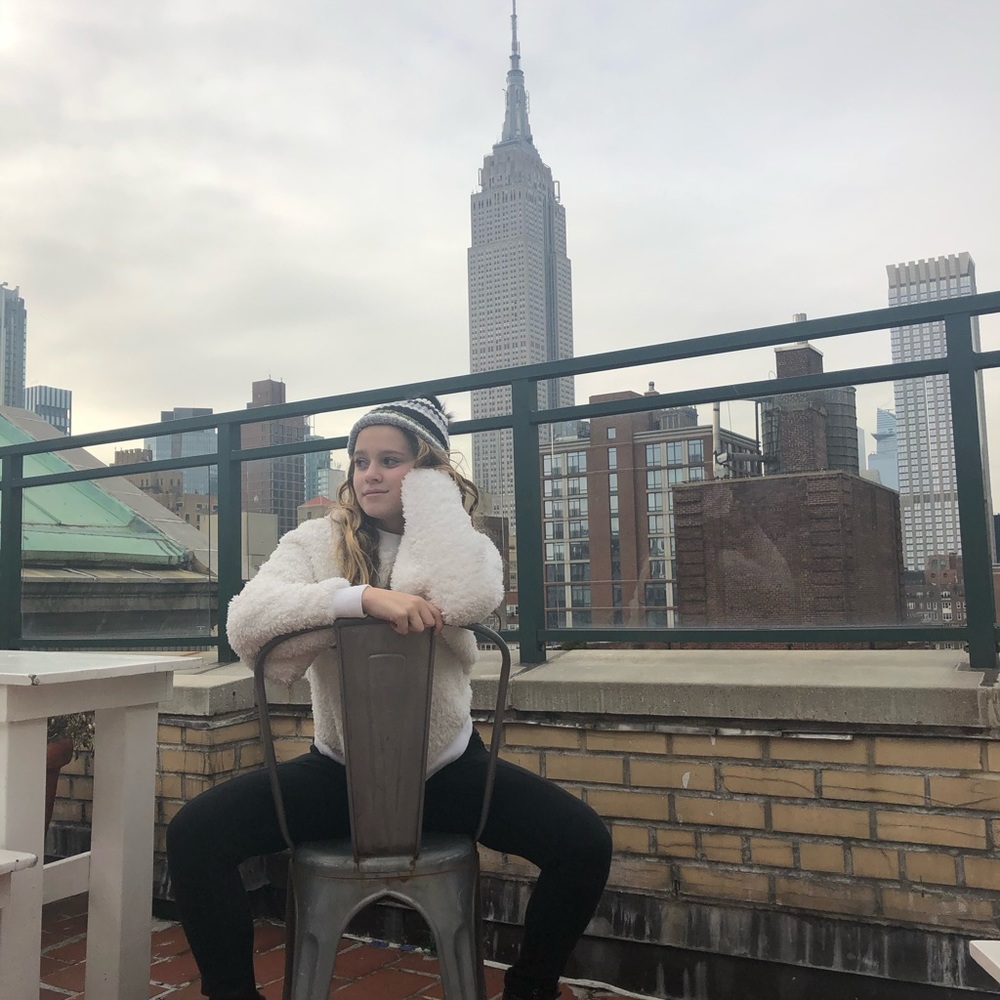 Meet your Posher, Kadence